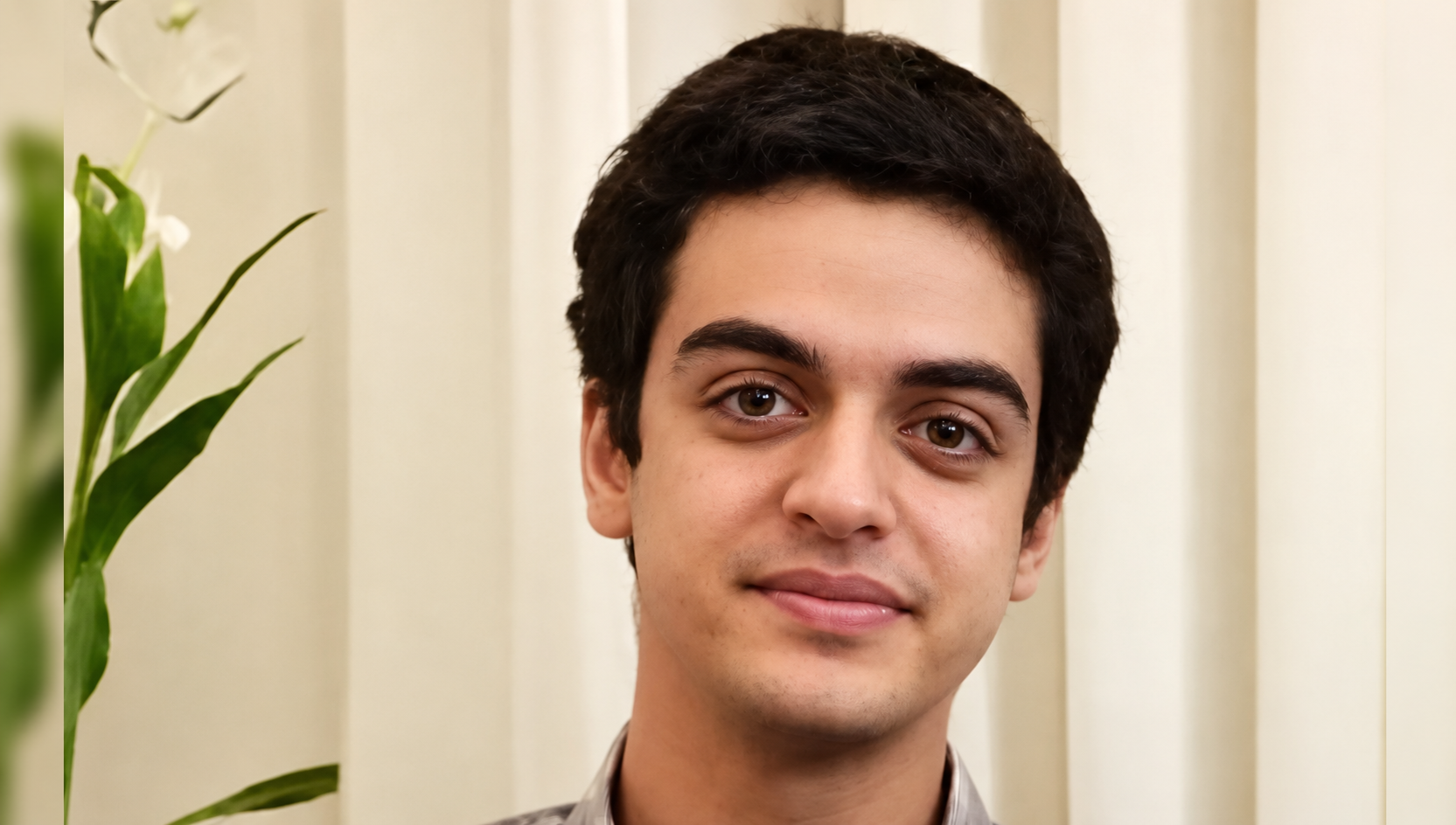 Porträt von Ali Younesi